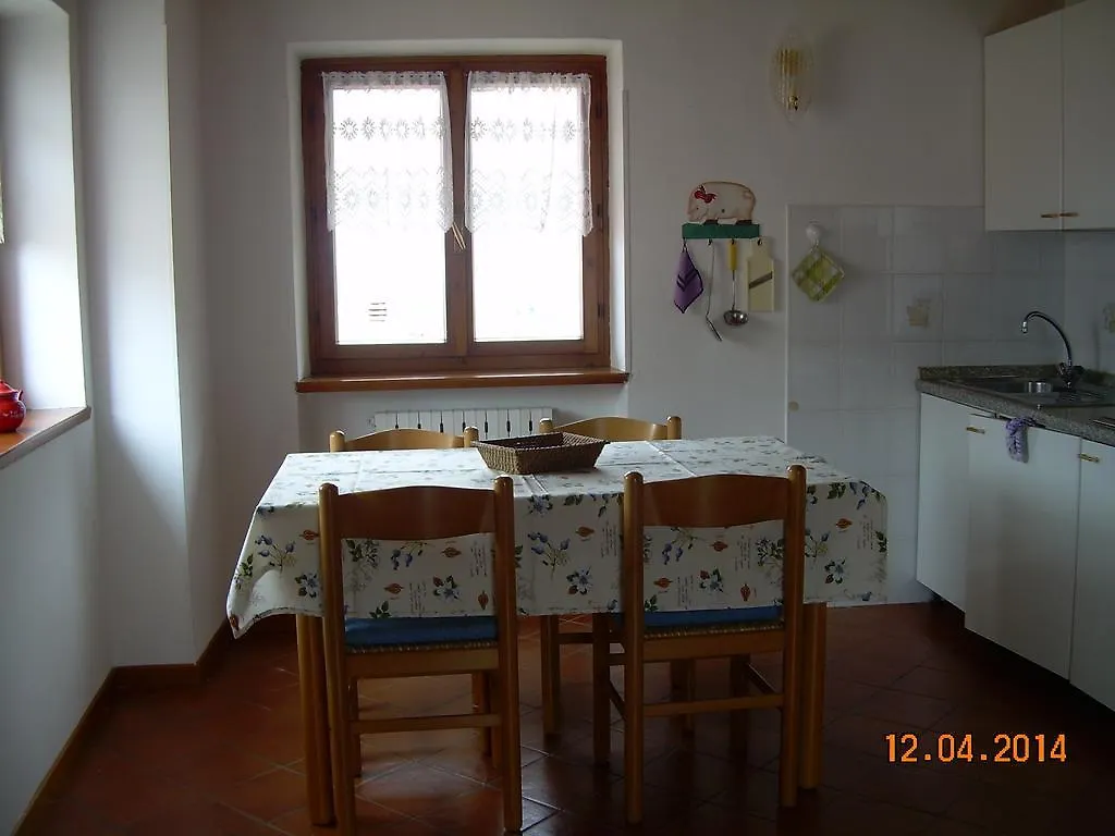 Appartamento Laura Brenzone sul Garda 0*,  Italia