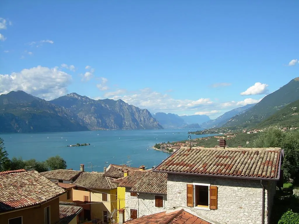 Appartamento Laura Brenzone sul Garda Italy